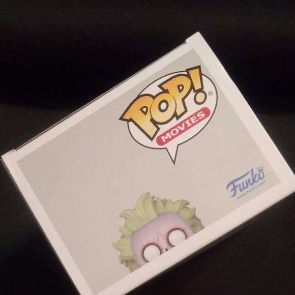 Funko Pop Bob as Beetlejuice with Green Hair - Picture 7 of 10